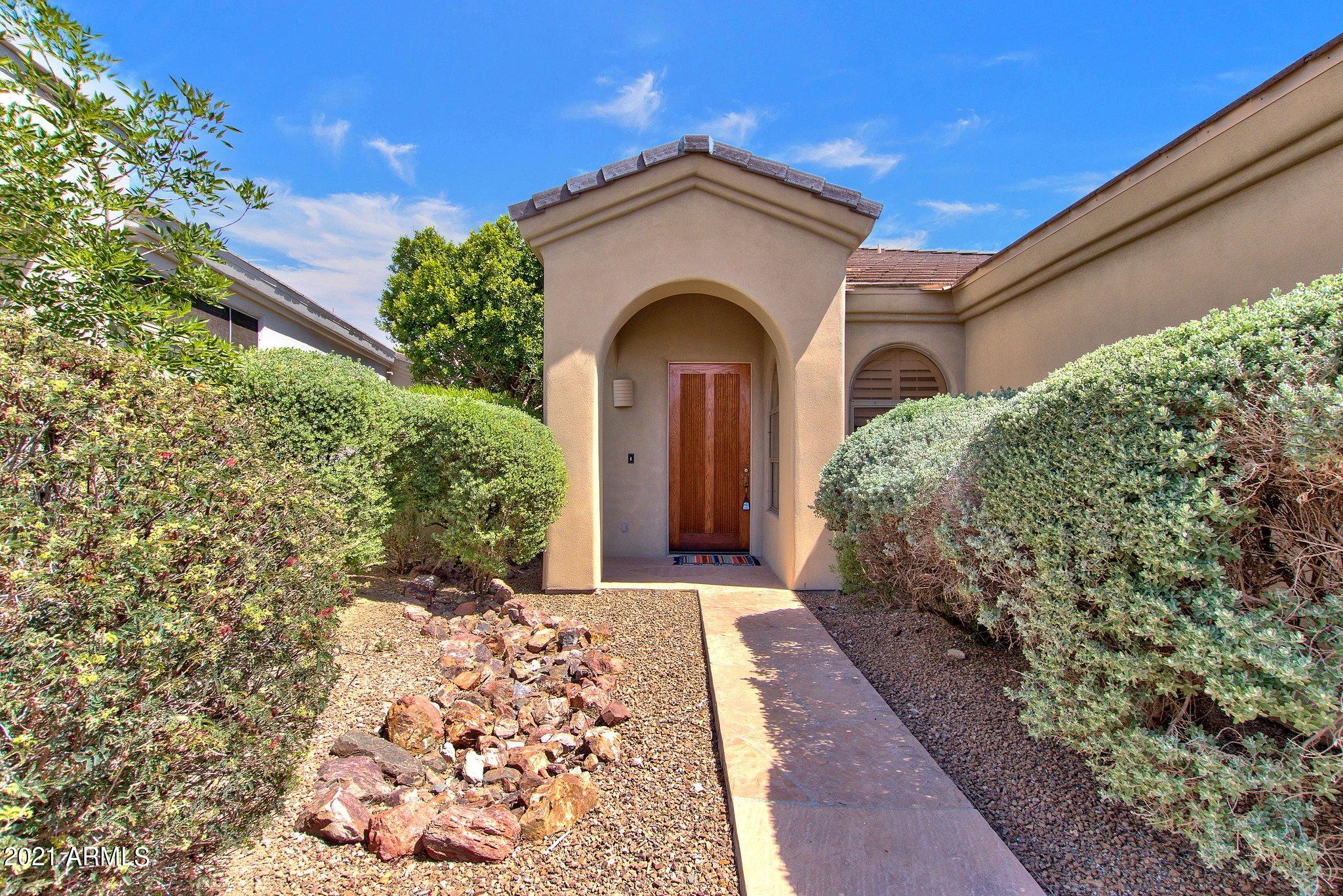 3138 East Amber Ridge Way Phoenix, AZ 85048 - Photo 3 of 30 J75A1702