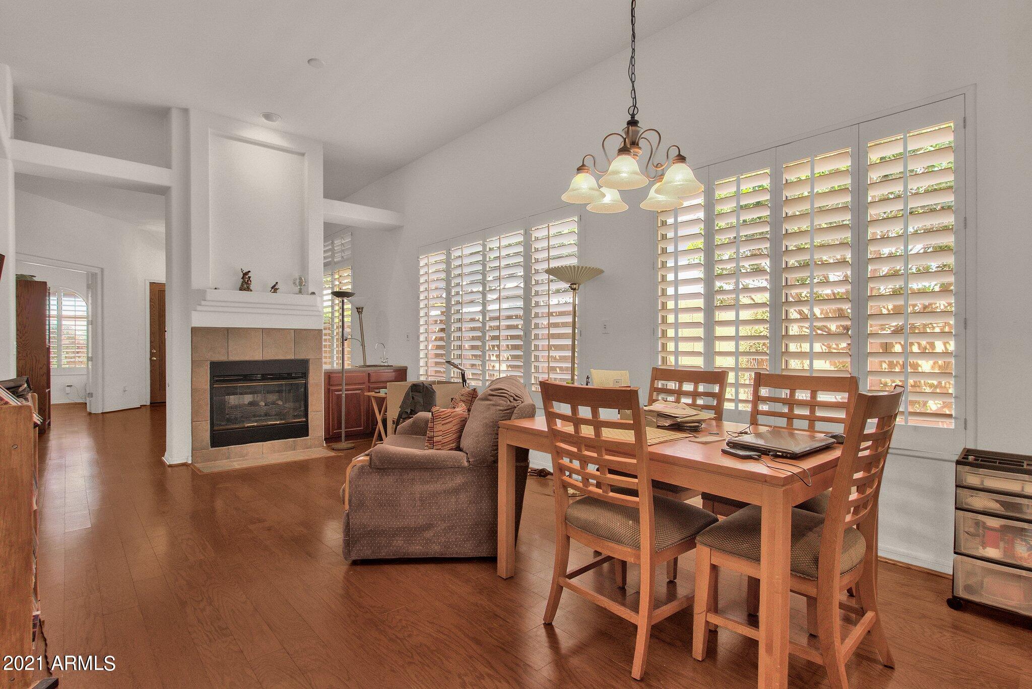 3138 East Amber Ridge Way Phoenix, AZ 85048 - Photo 8 of 30 Family Room