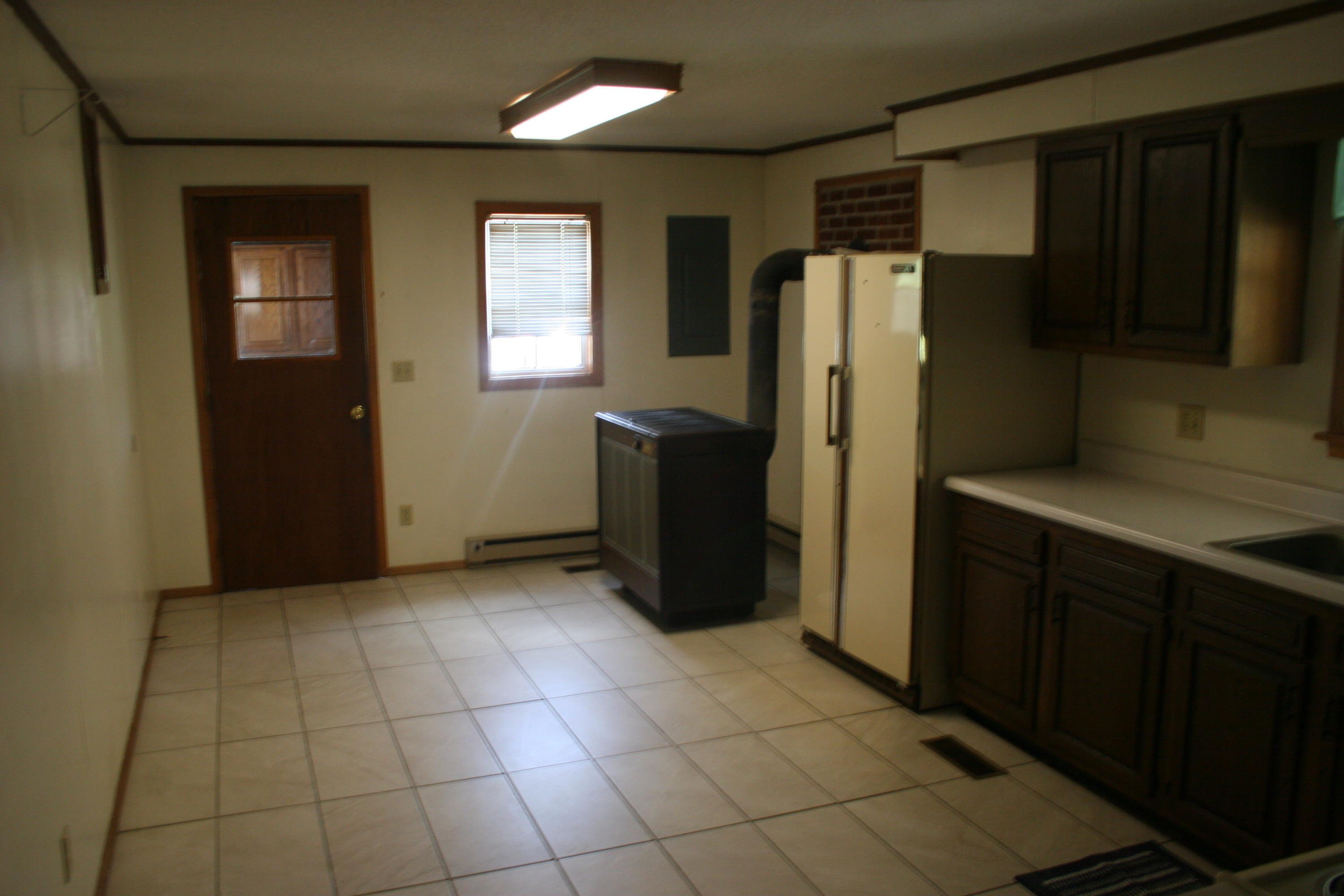 2815 Kiser Road Philadelphia, TN 37846 - Photo 9 of 32 IMG_5499