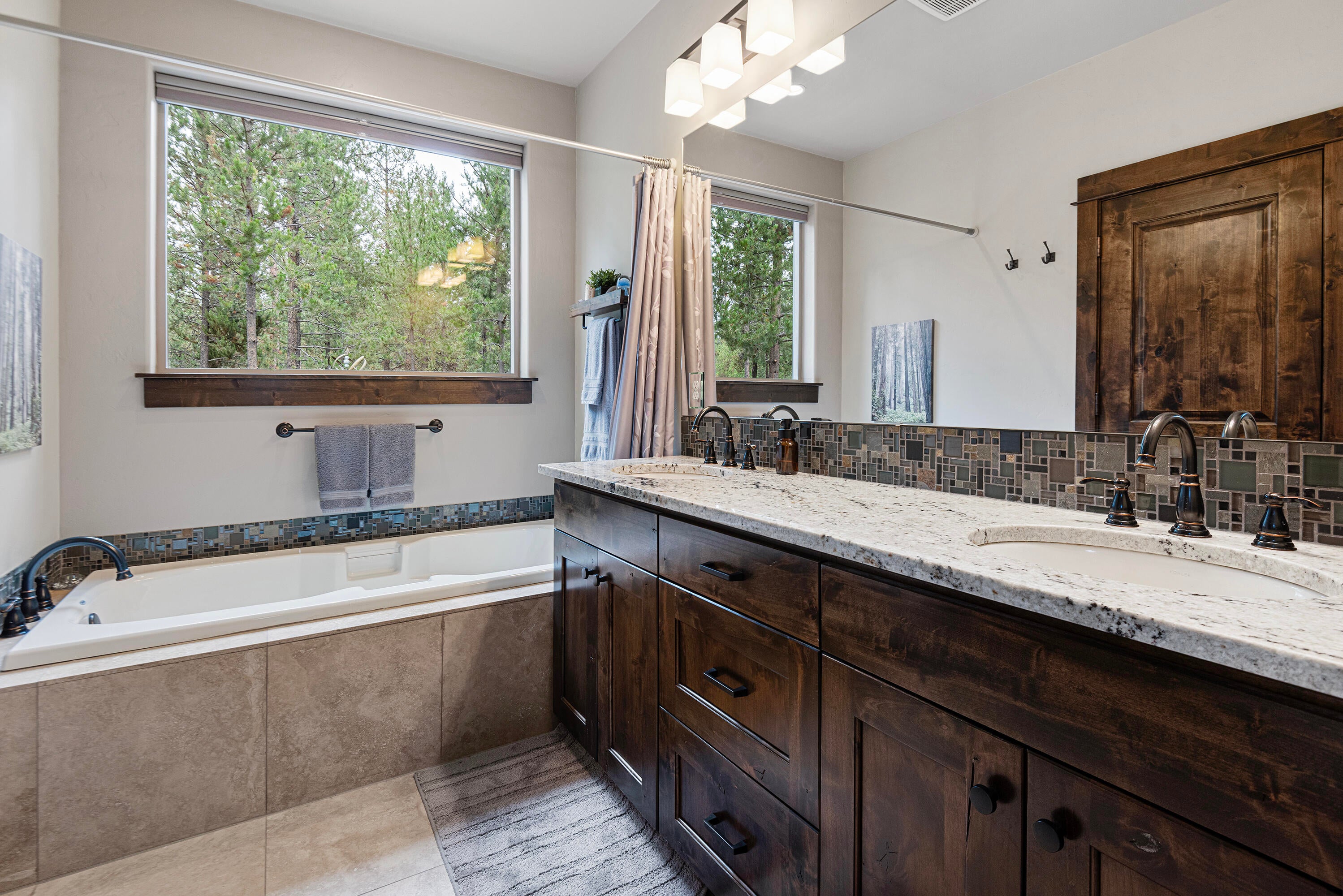 56100 Sandpiper Road Bend, OR 97707 - Photo 18 of 42 18