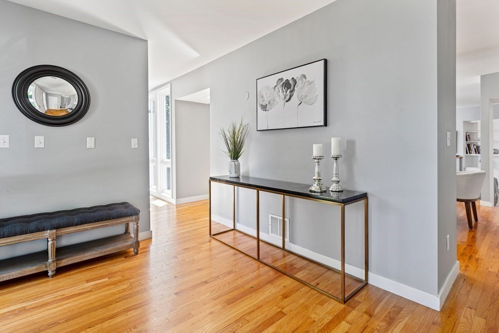 6 Davis Road Southborough, MA 01772 - Photo 26 of 38