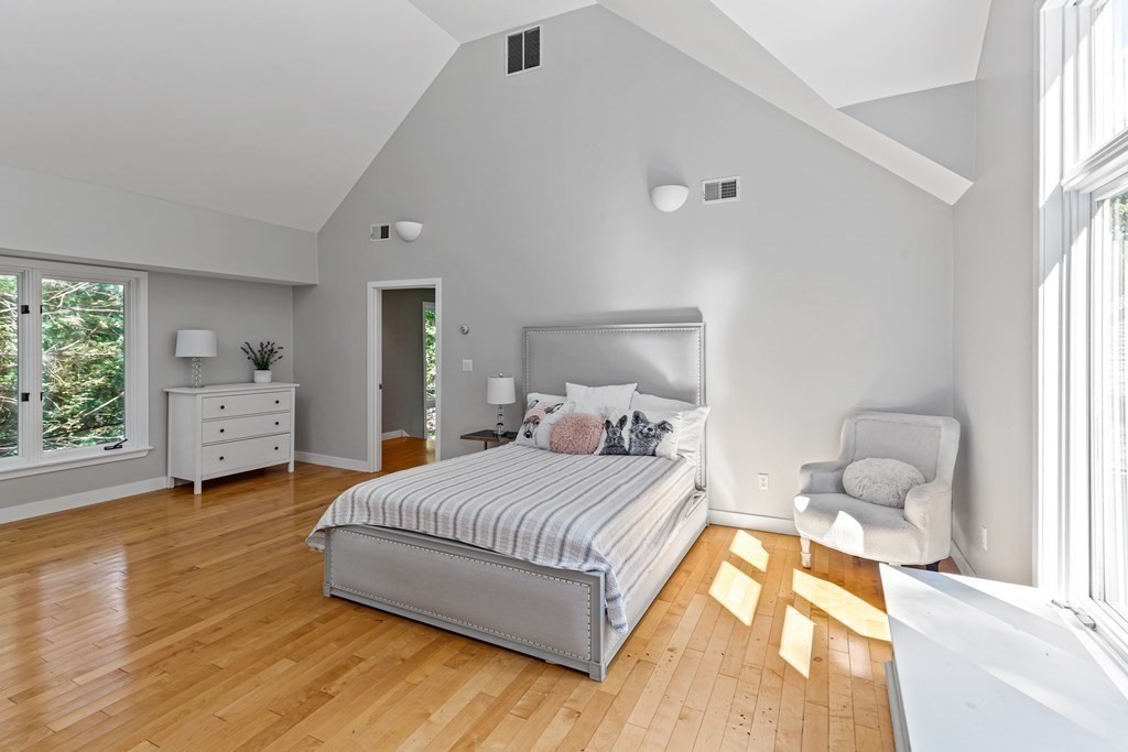 6 Davis Road Southborough, MA 01772 - Photo 28 of 38