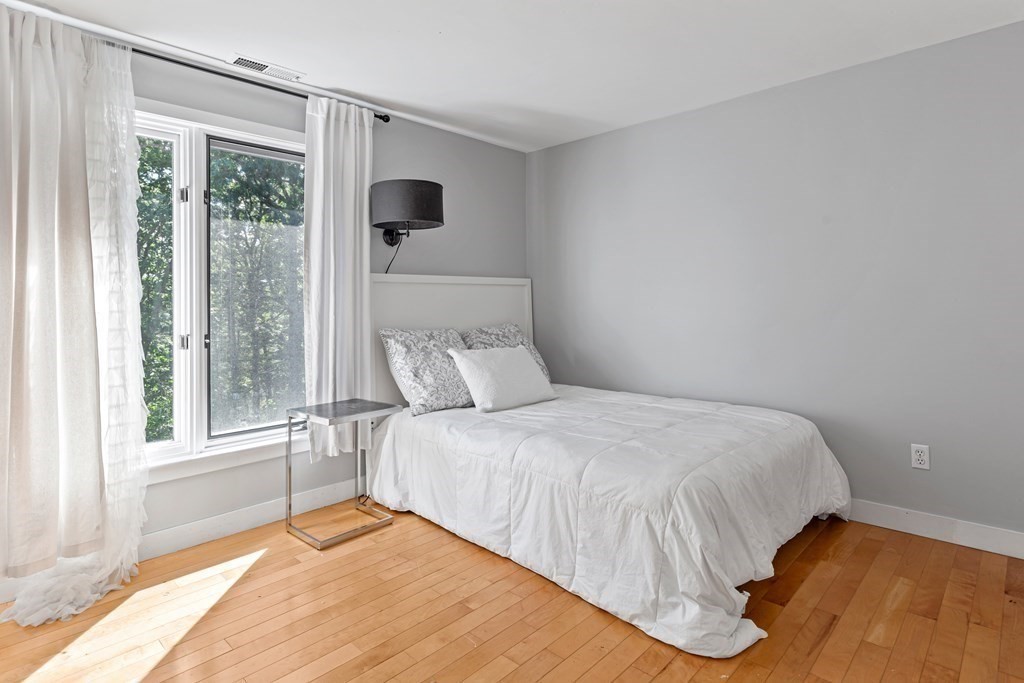 6 Davis Road Southborough, MA 01772 - Photo 34 of 38