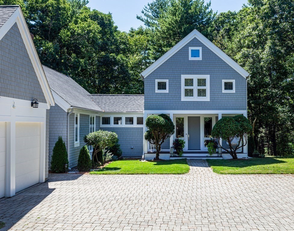 6 Davis Road Southborough, MA 01772 - Photo 5 of 38