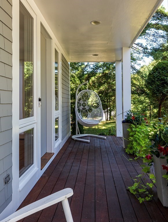 6 Davis Road Southborough, MA 01772 - Photo 6 of 38