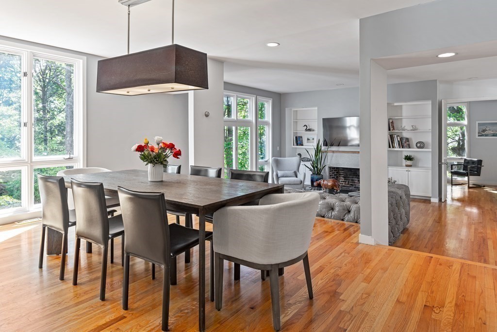 6 Davis Road Southborough, MA 01772 - Photo 8 of 38