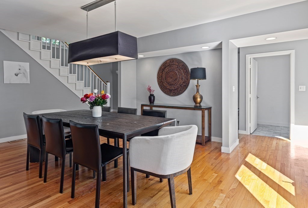 6 Davis Road Southborough, MA 01772 - Photo 10 of 38