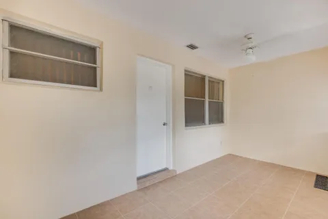 $169,000 | 797 North Drive, Unit C, Delray Beach, FL 33445