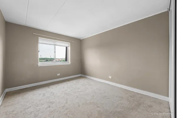 $1,800 | 300 South Roselle Road, Unit 514, Schaumburg, IL 60193