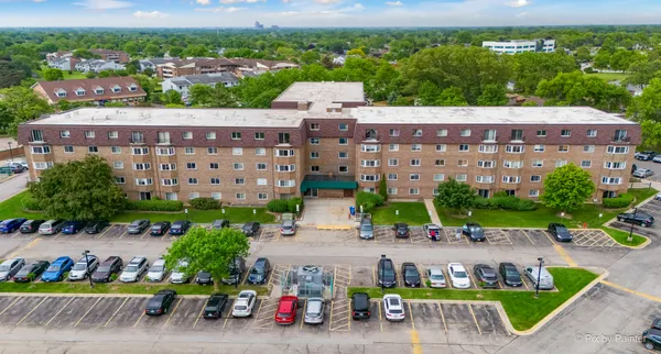 $1,800 | 300 South Roselle Road, Unit 514, Schaumburg, IL 60193