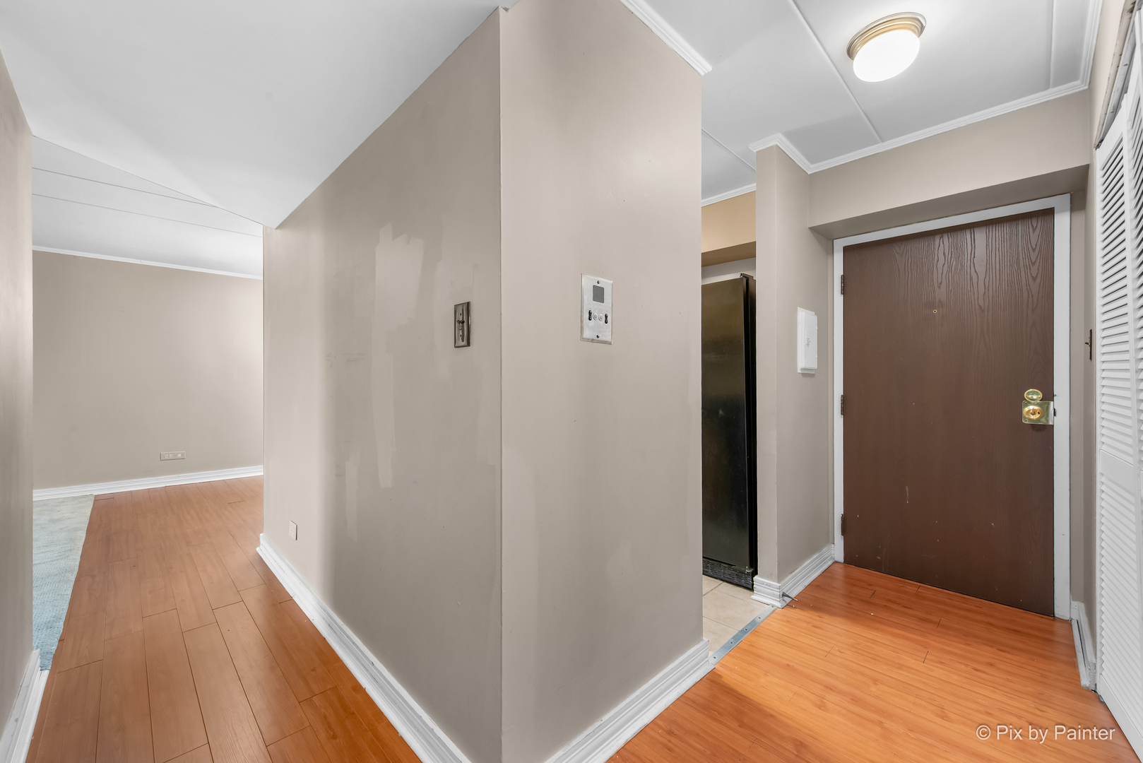 300 South Roselle Road, Unit 514 Schaumburg, IL 60193 - Photo 3 of 31