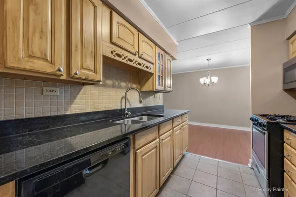 $1,800 | 300 South Roselle Road, Unit 514, Schaumburg, IL 60193