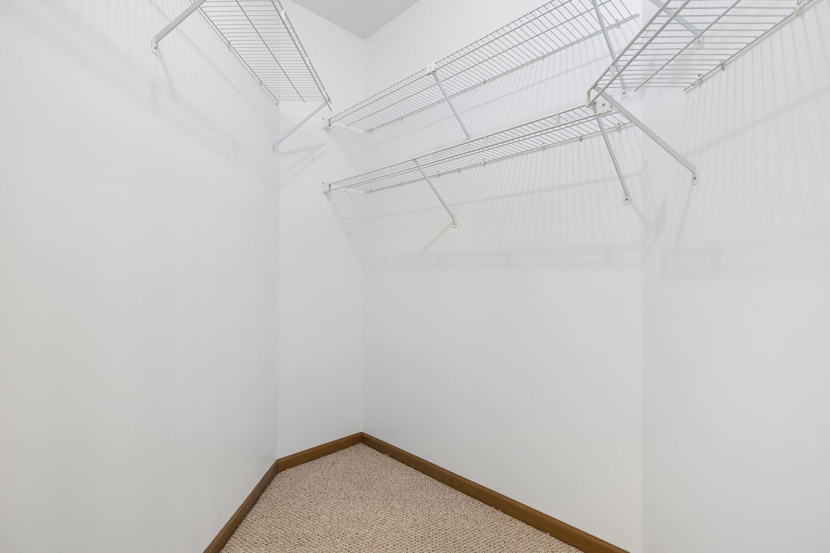1210 Rhodes Lane, Unit 1210 Naperville, IL 60540 - Photo 11 of 17 Gallery Image 11