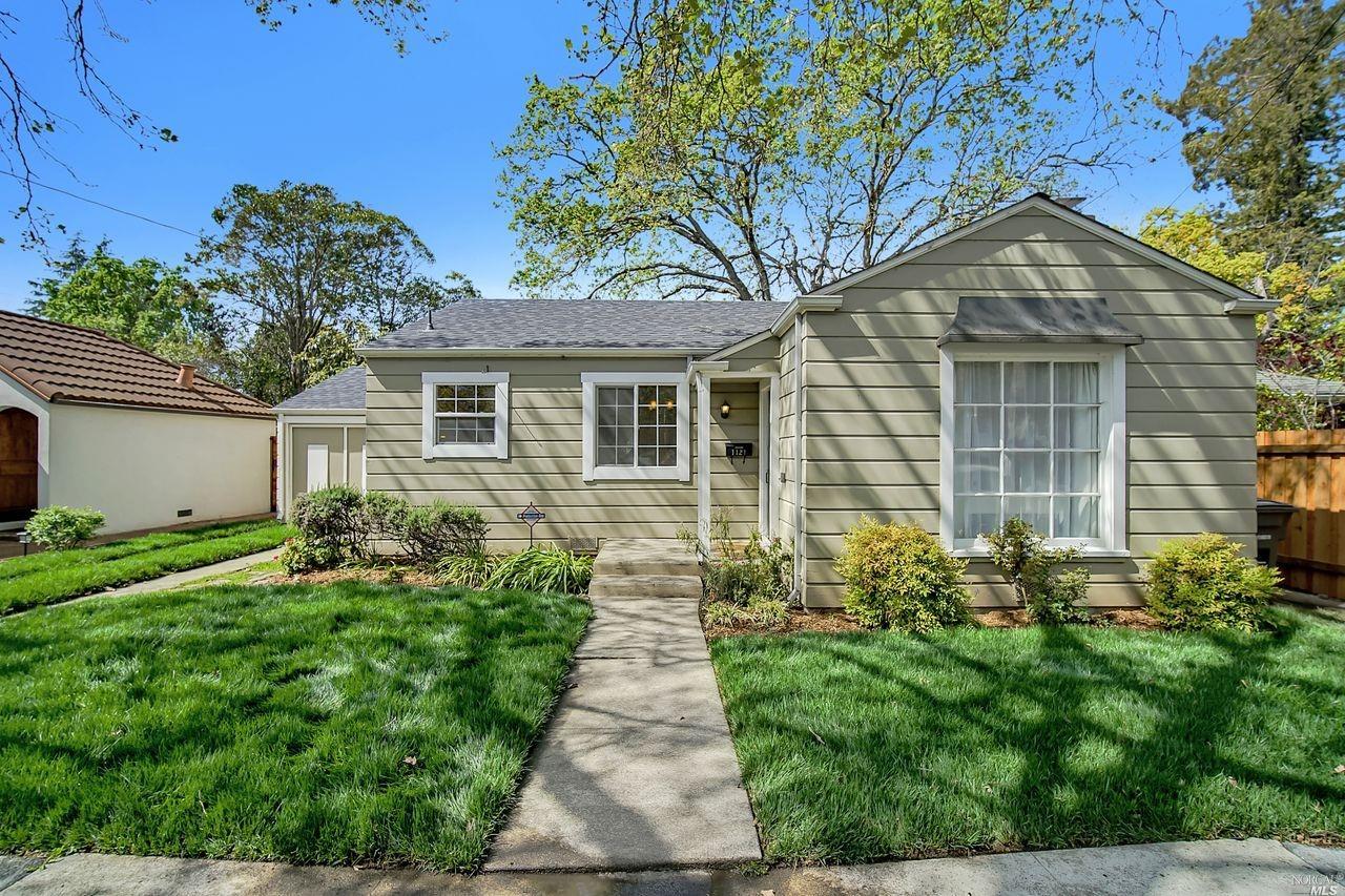 1121 Slater Street Santa Rosa, CA 95404 - Photo 1 of 1 a front view of a house with a yard