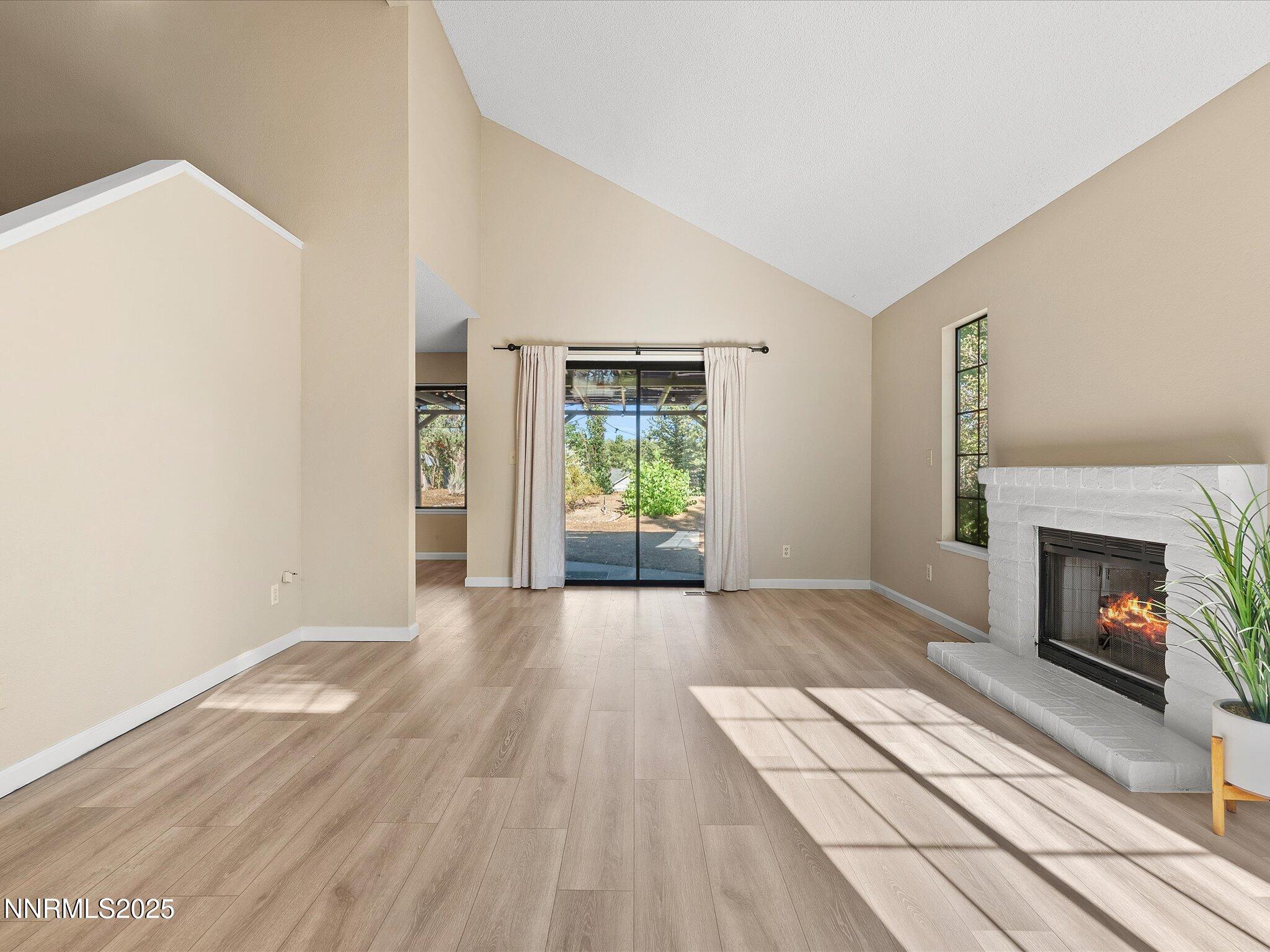 5721 Royal Vista Way Reno, NV 89523 - Photo 8 of 46 08-5721 Royal Vista Way-107