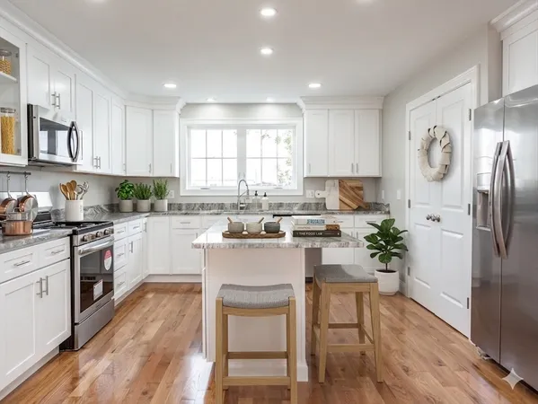 $490,000 | 579 Summit Street, Unit 3, Fall River, MA 02724