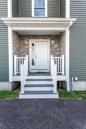 $490,000 | 579 Summit Street, Unit 3, Fall River, MA 02724