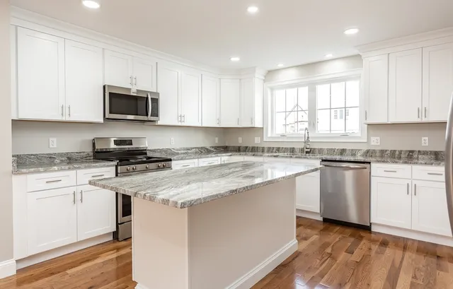 $490,000 | 579 Summit Street, Unit 3, Fall River, MA 02724