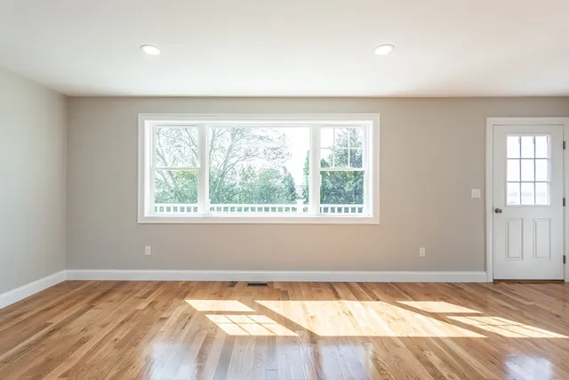 $490,000 | 579 Summit Street, Unit 3, Fall River, MA 02724