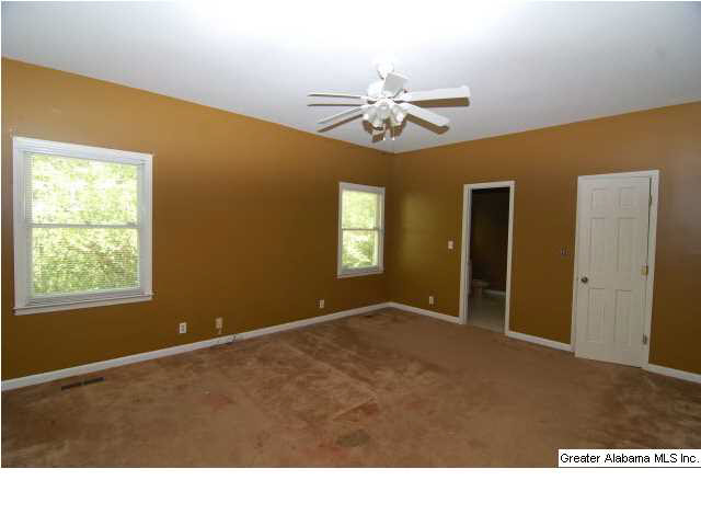 515 Polly Reed Road Northeast Birmingham, AL 35215 - Photo 15 of 20