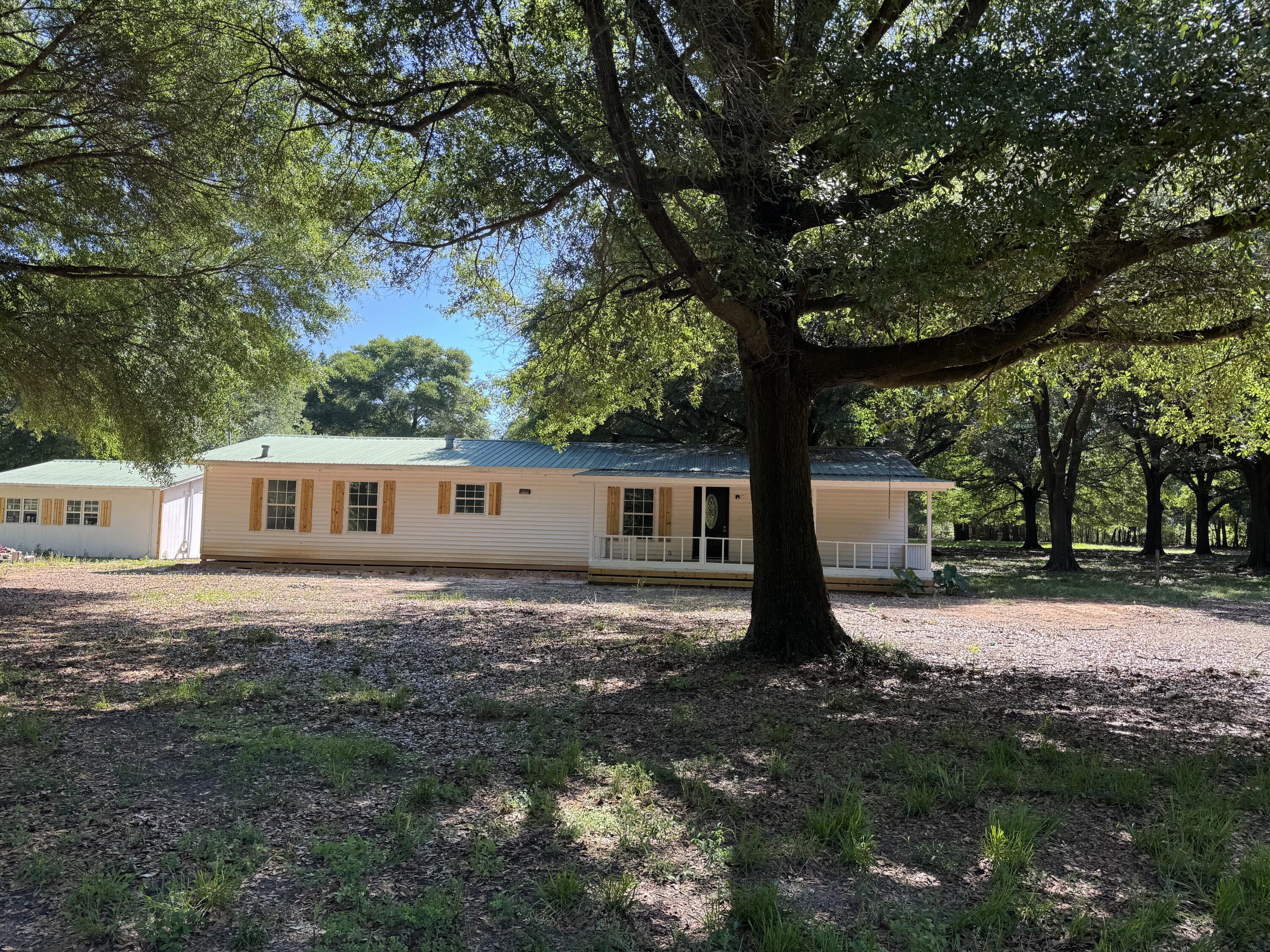 12400 Wildlife Road Holt, FL 32564 - Photo 2 of 24