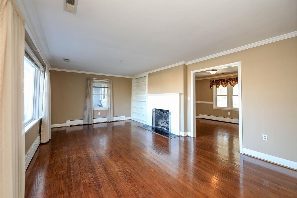 1612 Brunswick Road Waynesboro, VA 22980 - Photo 5 of 52 Gallery Image 5