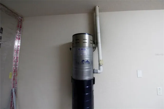 $610,000 | 8476 Madrid Road, Weeki Wachee, FL 34613