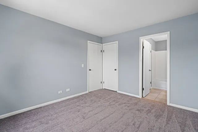 $245,000 | 1535 Raymond Drive, Unit 202, Naperville, IL 60563