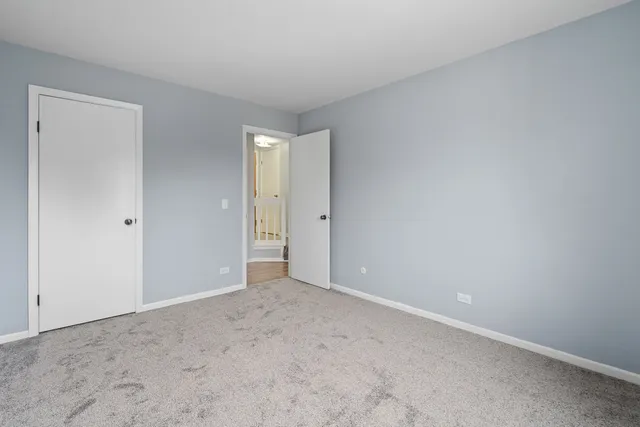 $245,000 | 1535 Raymond Drive, Unit 202, Naperville, IL 60563