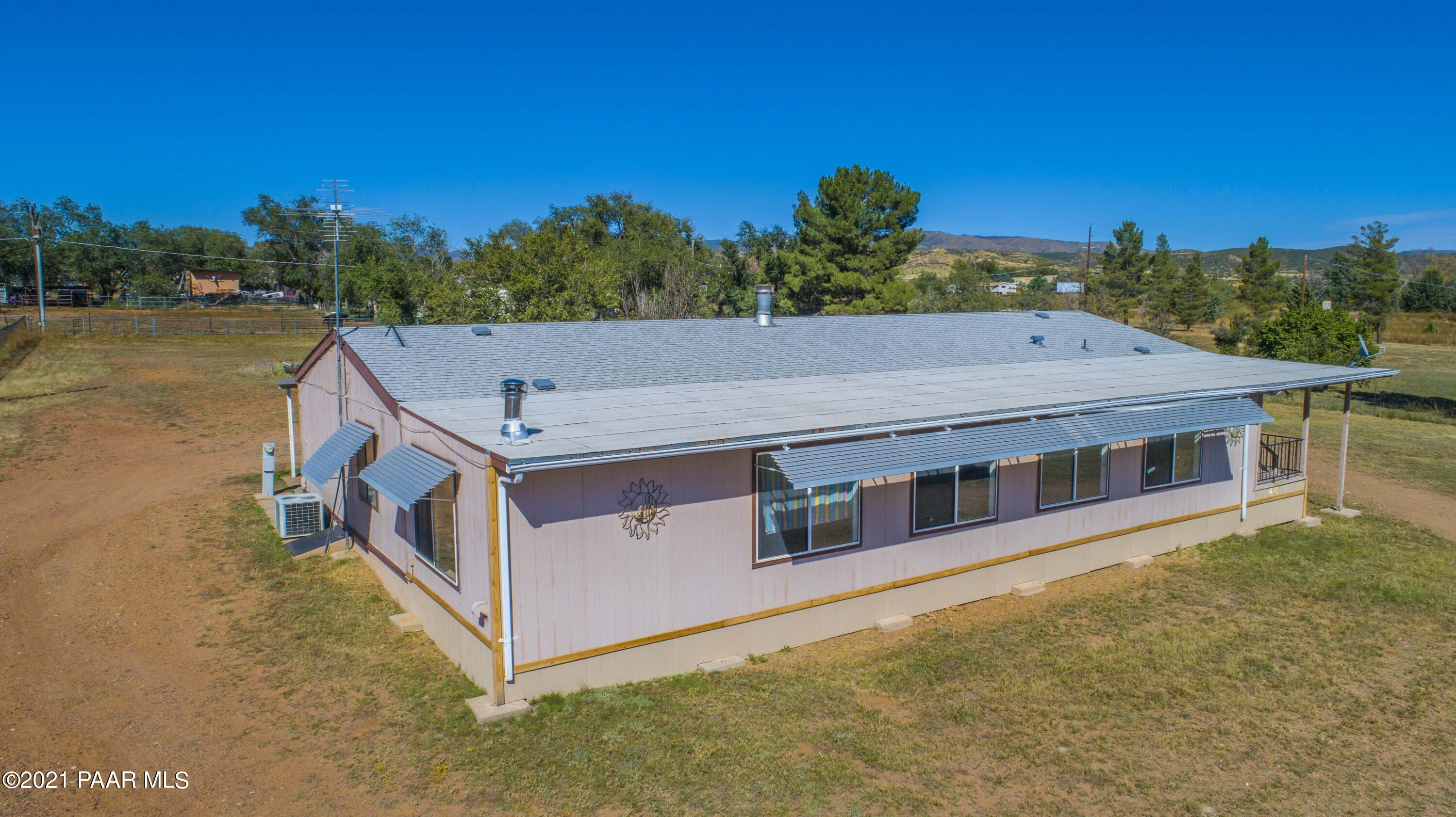 40 North Outback Road Dewey, AZ 86327 - Photo 7 of 47 outbackdr_14
