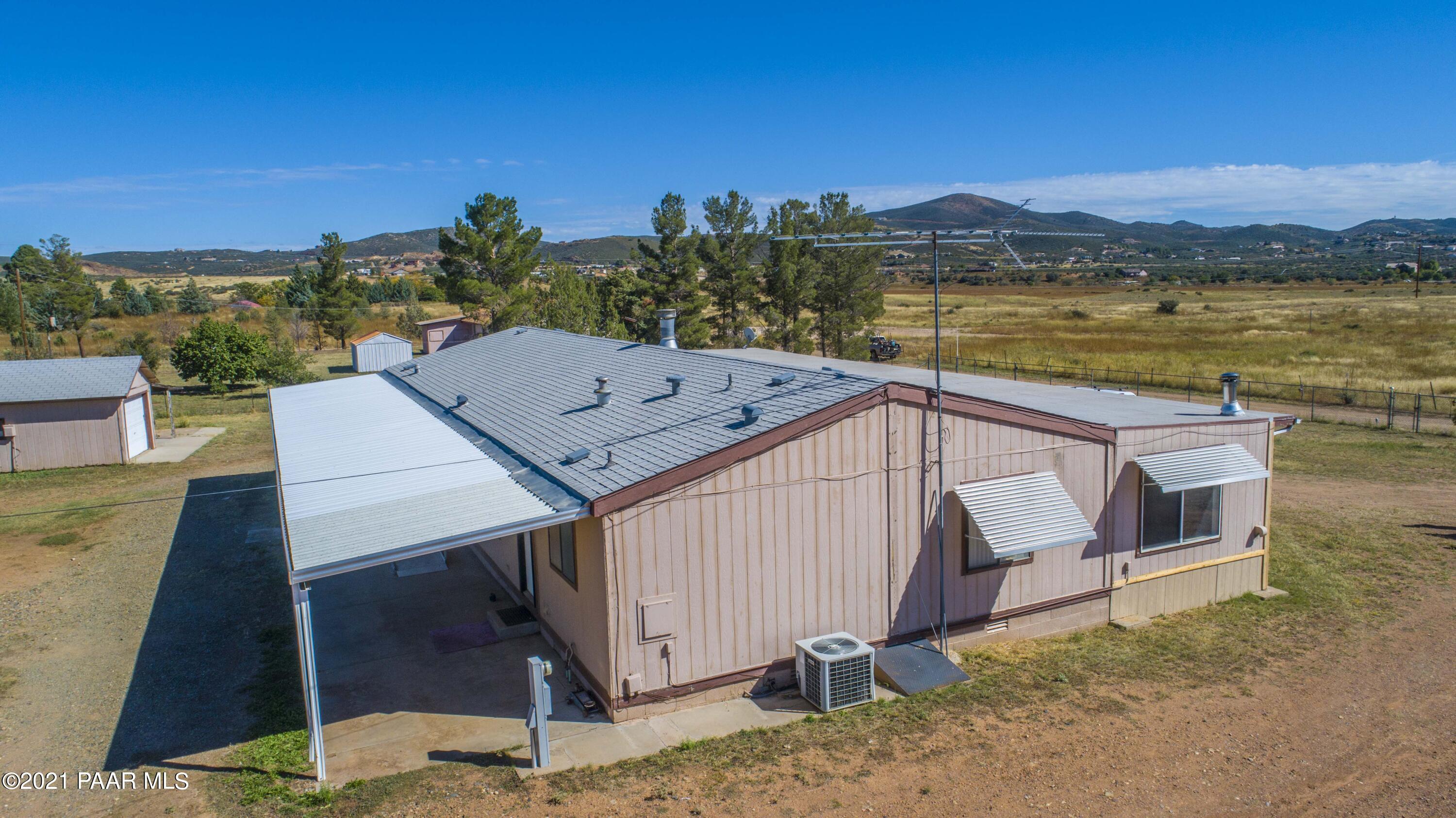 40 North Outback Road Dewey, AZ 86327 - Photo 8 of 47 outbackdr_15