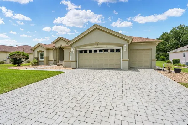 $551,000 | 13500 Southeast 97th Terrace Road, Summerfield, FL 34491