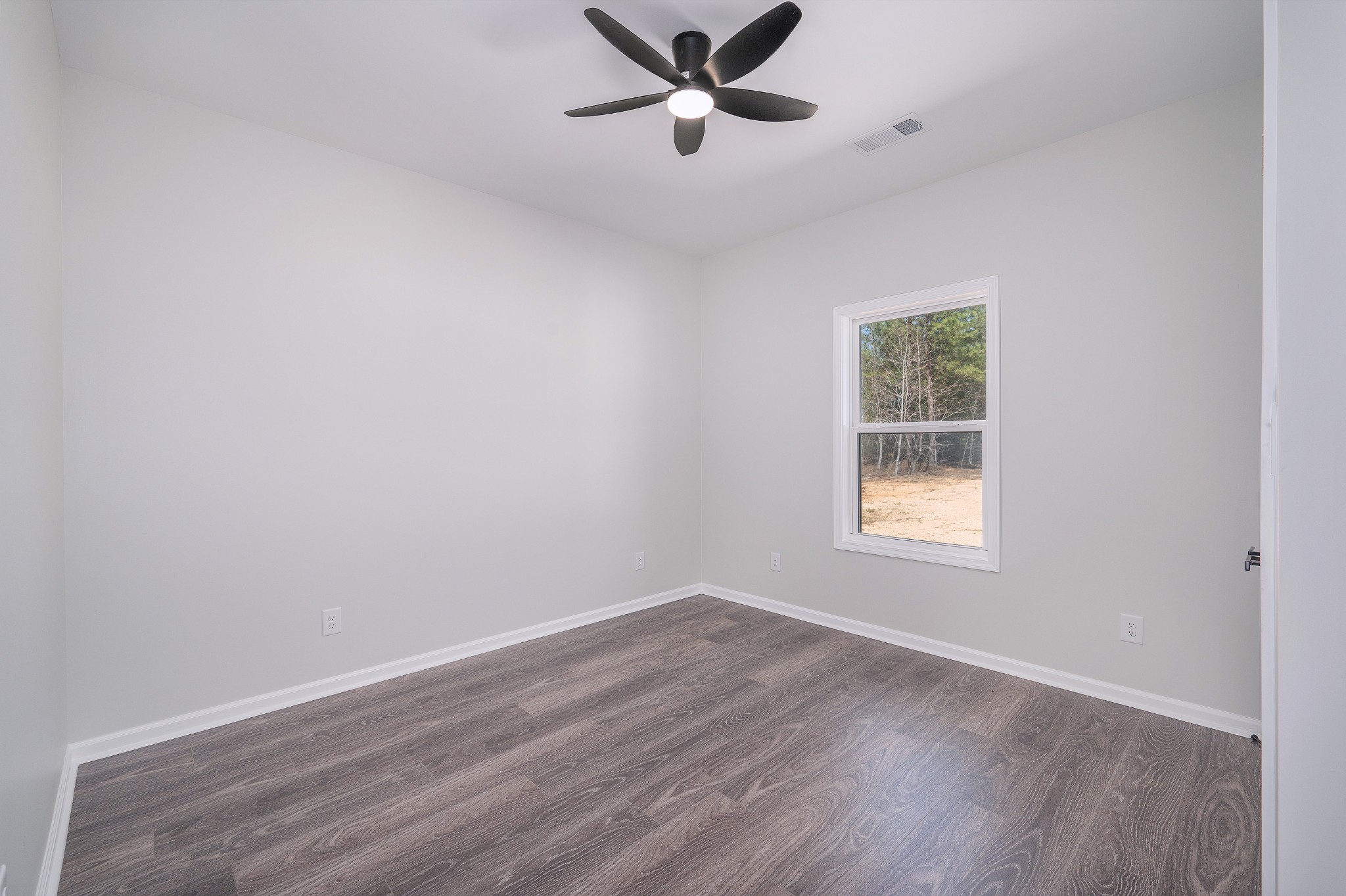 187 New Era Ridge Road Linden, TN 37096 - Photo 17 of 36 Gallery Image 17