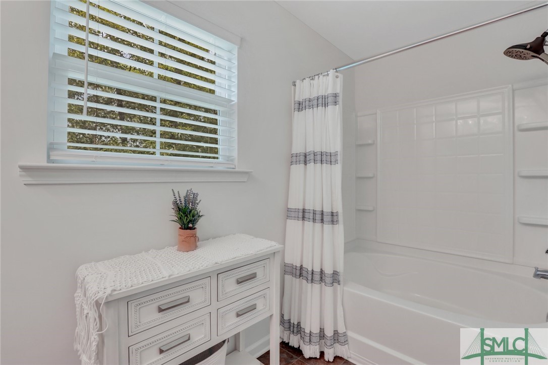 217 Crape Myrtle Court Springfield, GA 31329 - Photo 26 of 41 Master En Suite