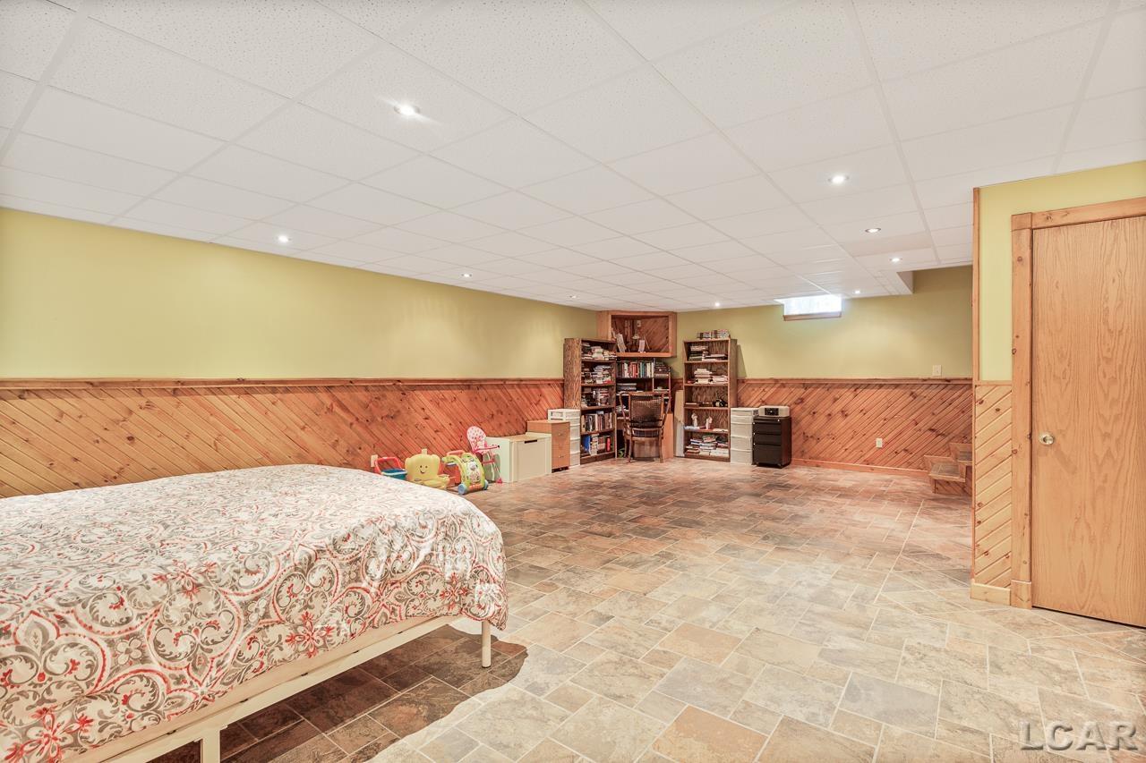 13986 Beecher Road Hudson, MI 49247 - Photo 25 of 66 50120133-24.JPG