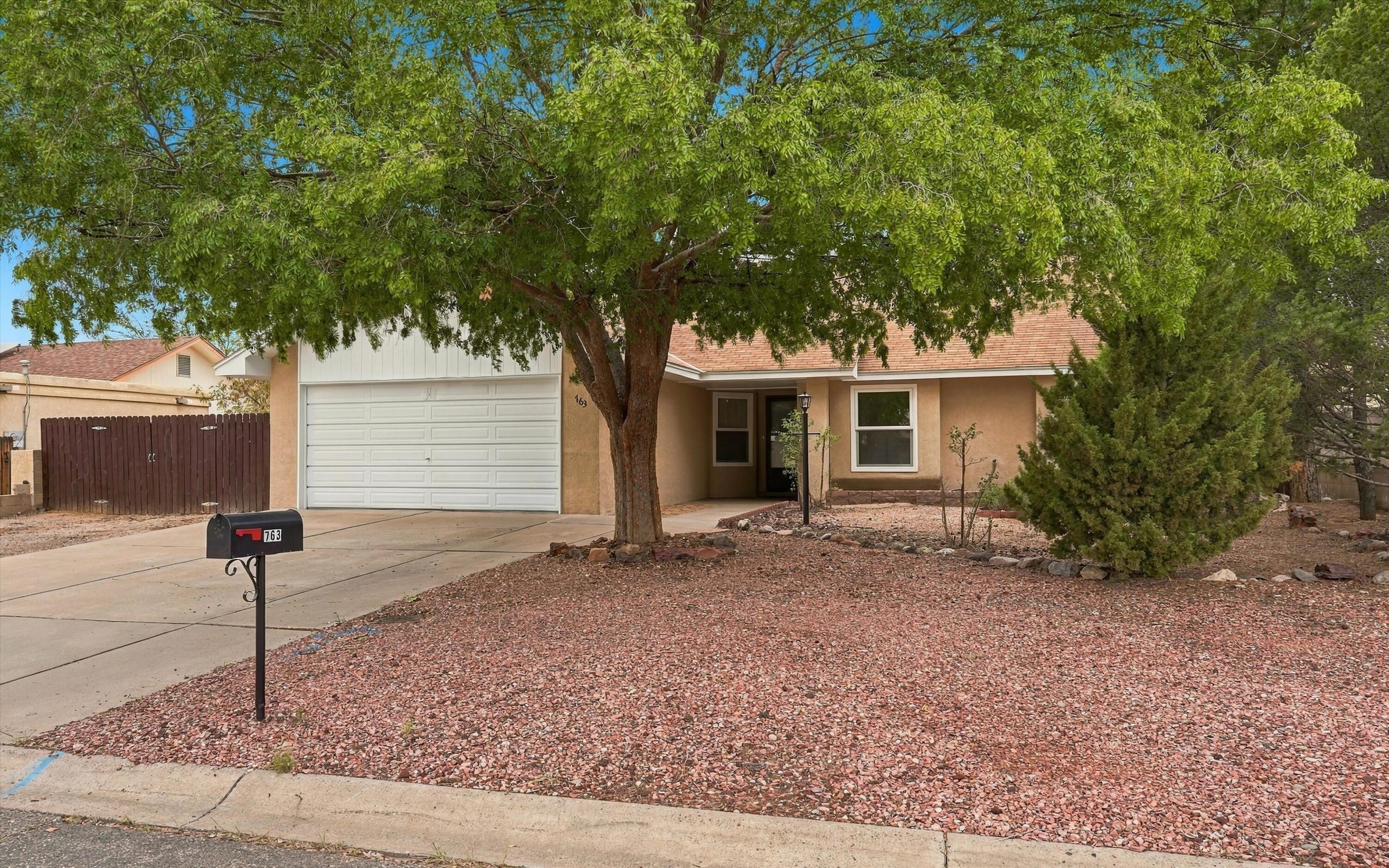 763 Chaps Road Southeast Rio Rancho, NM 87124 - Photo 3 of 35 Gallery Image 3