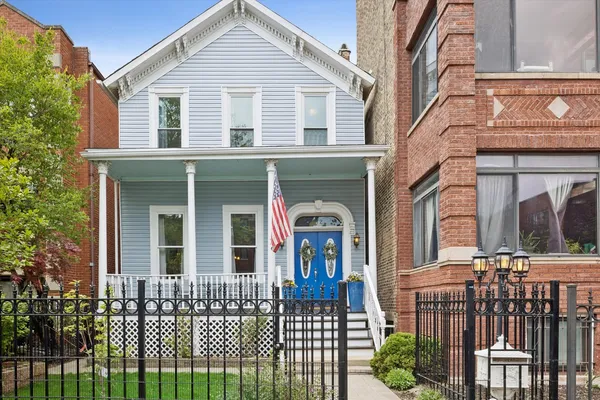 $750,000 | 812 South Bell Avenue, Chicago, IL 60612