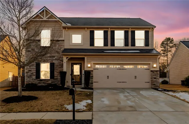 $430,000 | 9 Chapel Hill Lane, Simpsonville, SC 29681