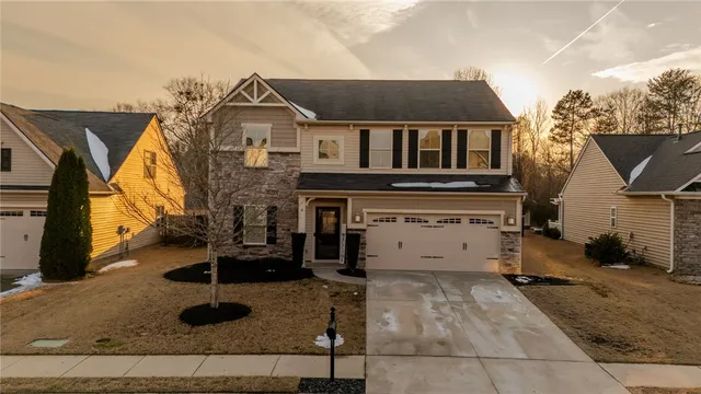 $420,000 | 9 Chapel Hill Lane, Simpsonville, SC 29681