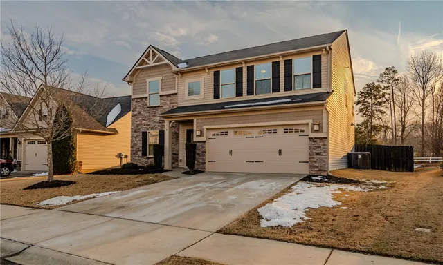 $420,000 | 9 Chapel Hill Lane, Simpsonville, SC 29681