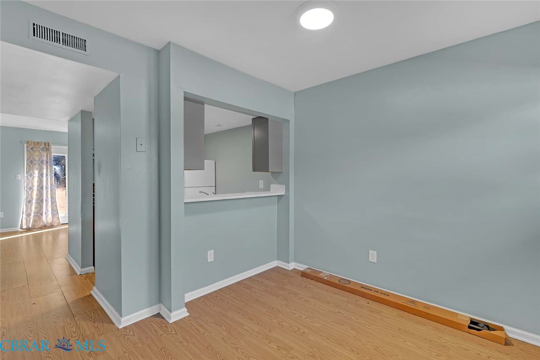 7046 Bray Road Hayes, VA 23072 - Photo 2 of 14