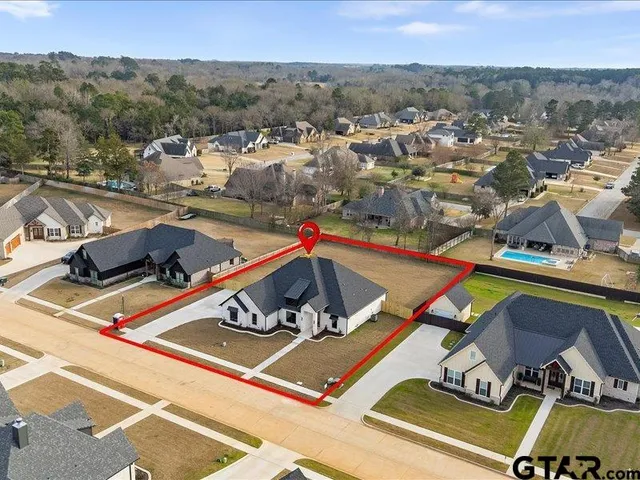 $625,550 | 12318 Harlon Street, Flint, TX 75762