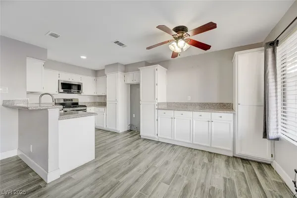 $415,000 | 2046 Waverly Circle, Henderson, NV 89014