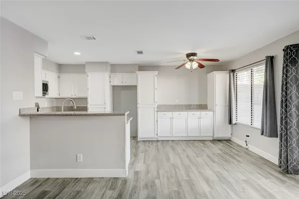 $415,000 | 2046 Waverly Circle, Henderson, NV 89014