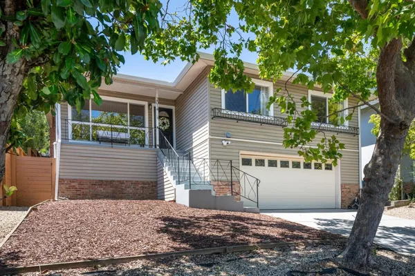 $2,298,000 | 2014 Notre Dame Avenue, Belmont, CA 94002