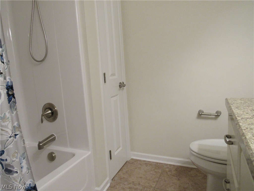 3923 Coventry Lane Huron, OH 44839 - Photo 30 of 35