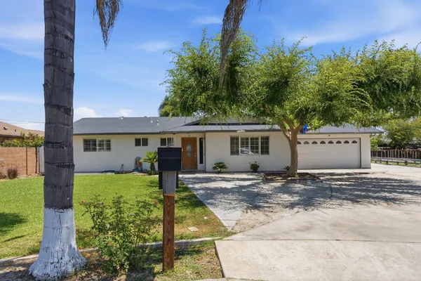 $385,000 | 40694 Pearl Road, Cutler, CA 93615