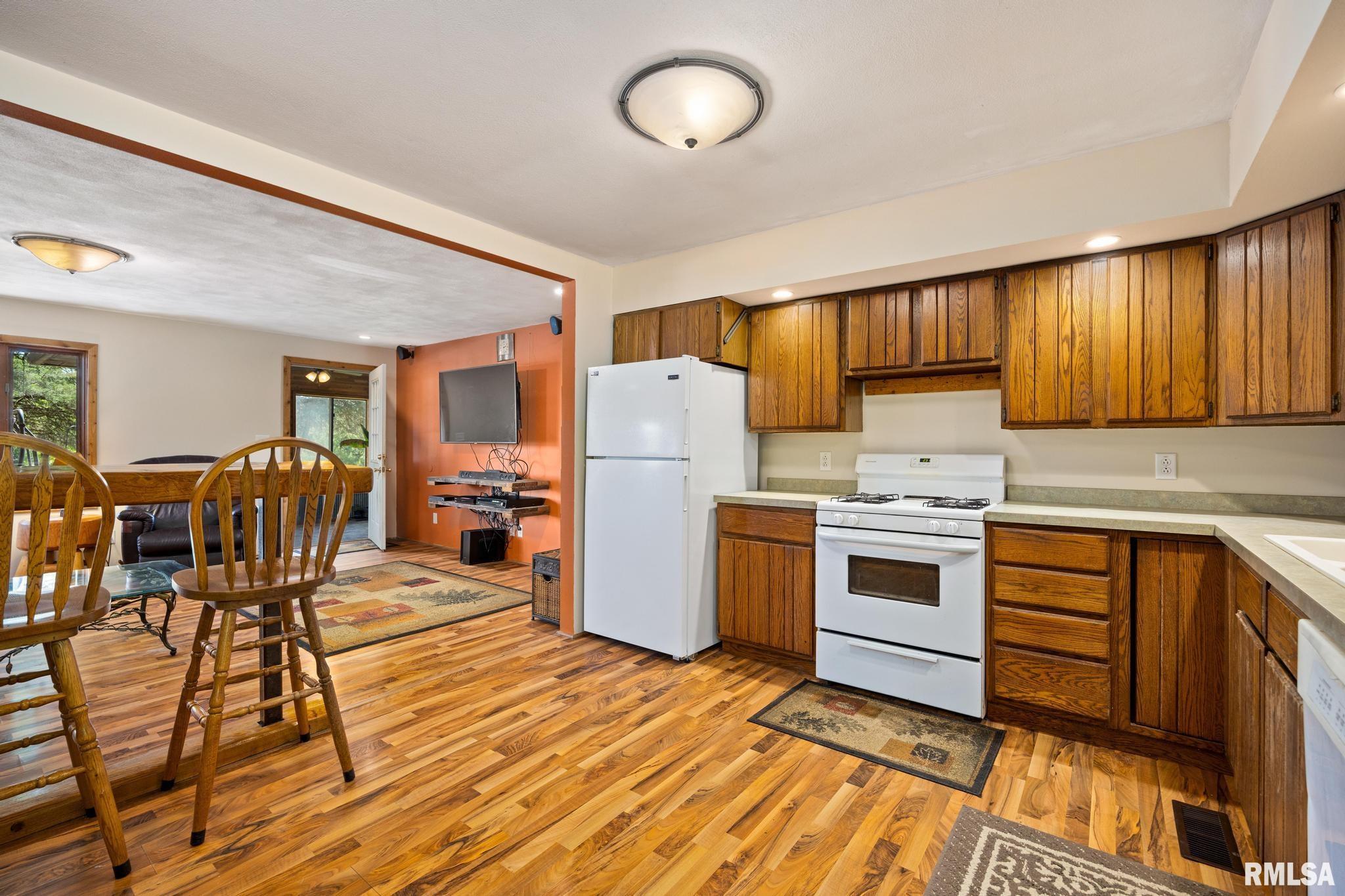 750 Washburn Road Washburn, IL 61570 - Photo 13 of 48