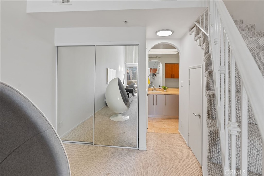 620 South Gramercy Place, Unit 412 Los Angeles, CA 90010 - Photo 14 of 41