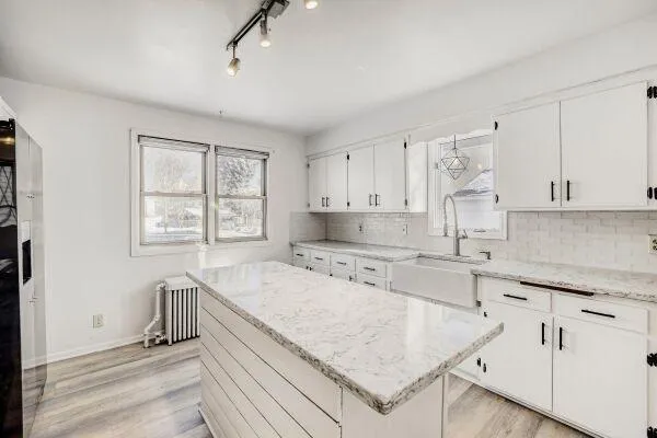 $295,000 | 924 Farrington Street, St. Paul, MN 55117